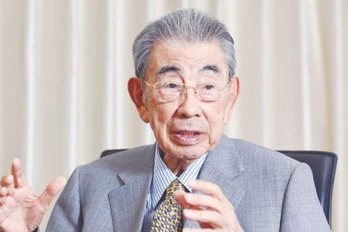 Toshifumi Suzuki, ‘father’ of Japan convenience stores, dies at 93 Toshifumi Suzuki, ‘father’ of Japan convenience stores, dies at 93