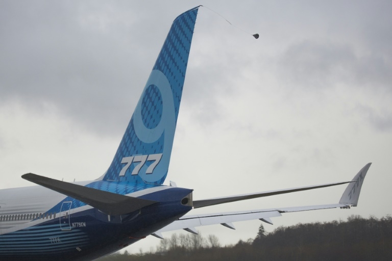 Wind forces Boeing to again delay first flight of 777X Wind forces Boeing to again delay first flight of 777X