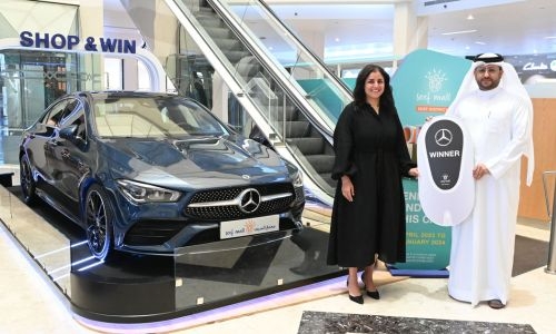 Muneera Waleed wins Seef Mall Shop & Win Mercedes-Benz Muneera Waleed wins Seef Mall Shop & Win Mercedes-Benz