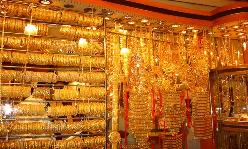 Jewellery shops to display prices, can no longer charge fee on credit cards Jewellery shops to display prices, can no longer charge fee on credit cards