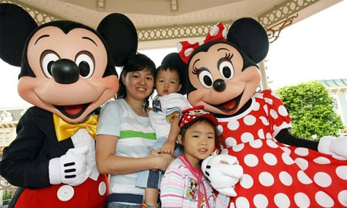 Hong Kong Disneyland gets 'Frozen' in $1.4 bn upgrade