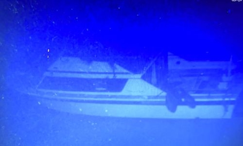 Lebanese submarine finds 10 bodies on sunken migrant ship