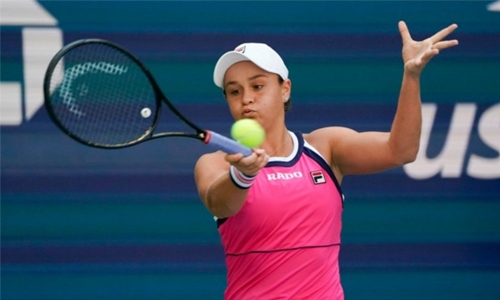 Barty fights back after ‘appalling’ start
