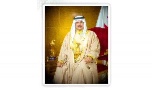 HM King Appoints Two Directors General to Islamic Endowments Affairs Council
