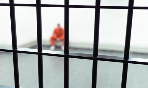 Asian gets 10 years in jail for robbing passengers at airport Asian gets 10 years in jail for robbing passengers at airport