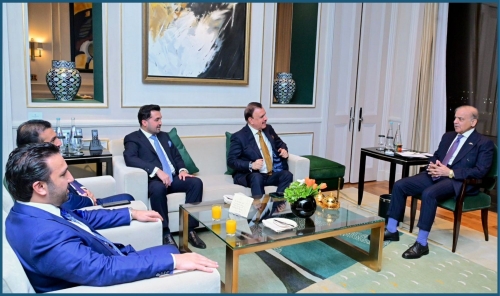 Mohammad Usman Welcomes Pakistani Leadership During Official Bahrain Visit Mohammad Usman Welcomes Pakistani Leadership During Official Bahrain Visit