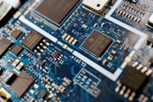 EU ‘off the pace’ in global microchip race: auditors 