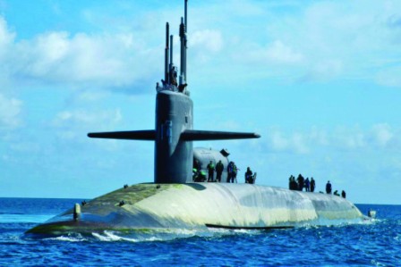 Bahrain-based women to make submarine journey