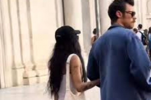 Zoe Kravitz and Harry Styles spotted together in Rome 