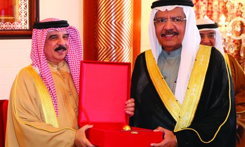 HM King congratulates Bahrain Tennis Club