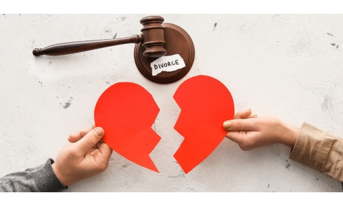 Bahraini woman asks for divorce owing to husband’s strange requests Bahraini woman asks for divorce owing to husband’s strange requests