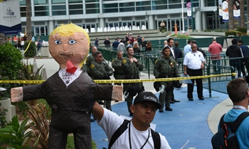 California police on guard after violence mars Trump rally California police on guard after violence mars Trump rally