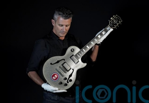 Noel Gallager’s ‘best’ guitar sells for £226,800 Noel Gallager’s ‘best’ guitar sells for £226,800