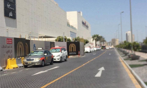 Cabbies say mall trying to drive them ‘out’