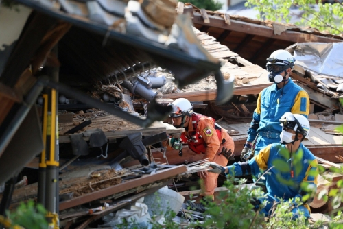Death toll reaches 28 as southwest Japan endures second major quake in 10 years