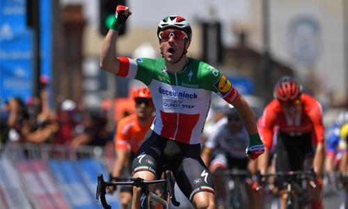 Viviani wins opening Tour Down Under stage in brutal heat Viviani wins opening Tour Down Under stage in brutal heat