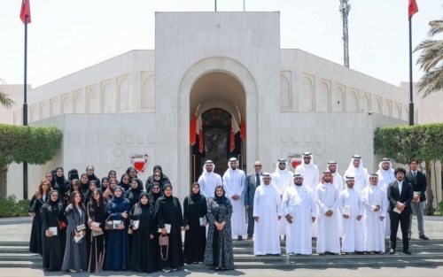 Future Legal Minds Explore Legislative Institution