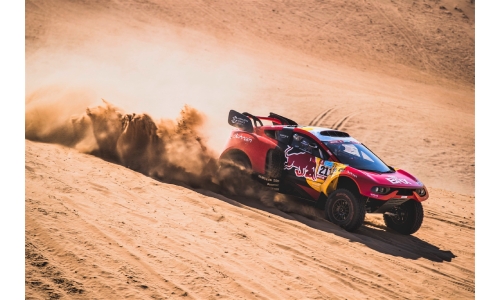 Loeb keeps up BRX challenge in Dakar Loeb keeps up BRX challenge in Dakar