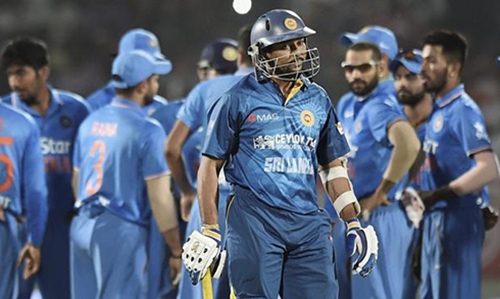 India trounce Sri Lanka to clinch T20 series India trounce Sri Lanka to clinch T20 series
