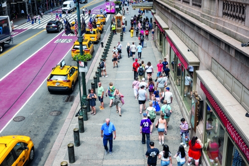 Inflation concerns send US consumer confidence to 5-month low