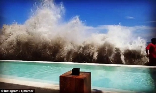 Two tourists die in Bali tidal waves Two tourists die in Bali tidal waves