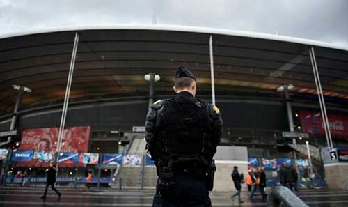 'High security' Paris Euro 2016 fan zone plan unveiled 'High security' Paris Euro 2016 fan zone plan unveiled