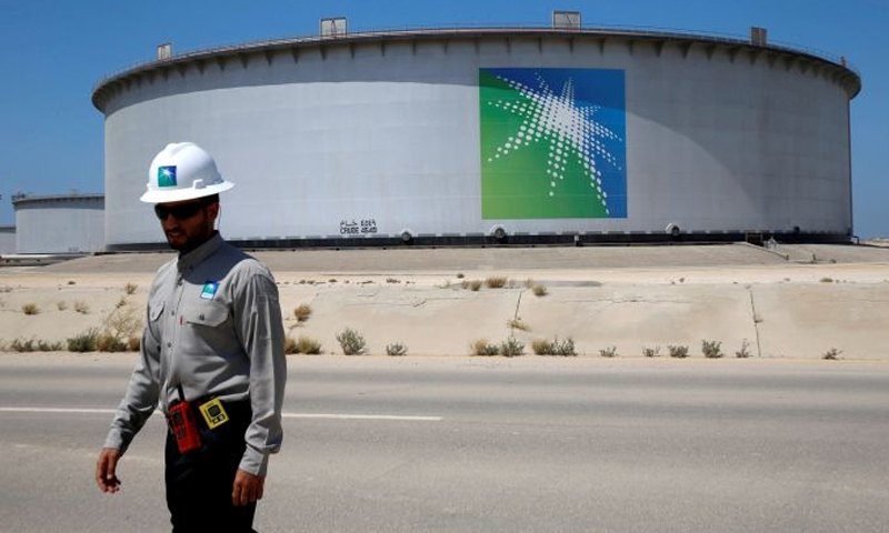 Saudi cuts oil pricing as it boosts supply