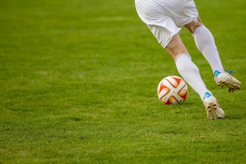 Shutdowns and lockouts as coronavirus impacts top soccer leagues