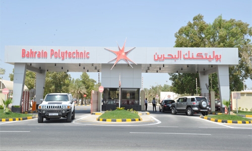 Bahrain Polytechnic staff awarded for research success