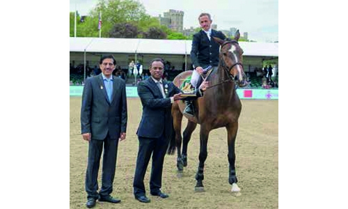 Dr Khalid, Al-Salehi crown winners Dr Khalid, Al-Salehi crown winners