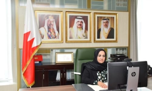 Bahrain strengthening partnerships in exchanging experiences, best practices: Health Minister