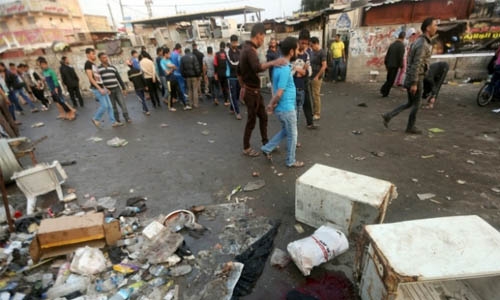 Suicide bomber kills 30 in Baghdad Suicide bomber kills 30 in Baghdad
