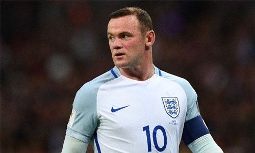 Southgate confirms Rooney as England captain Southgate confirms Rooney as England captain