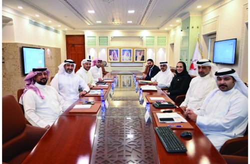 Minister Al Rumaihi Meets with Kanoo Real Estate
