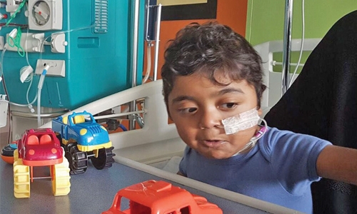 Bahraini boy who fought kidney illness dies