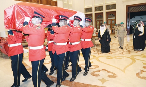 HM King receives mortal remains of HRH Prince Khalifa
