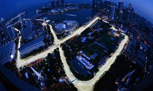 'Signature' Singapore GP extended to 2021