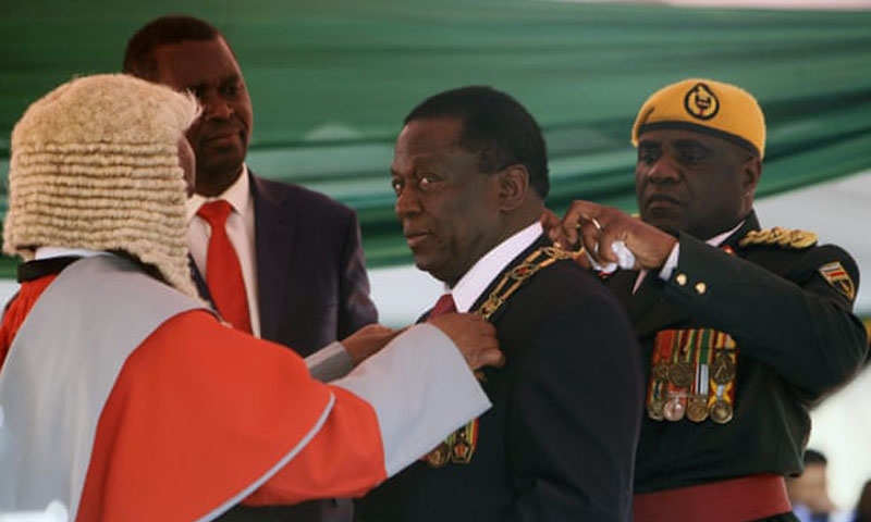 Emmerson Mnangagwa sworn in as president of Zimbabwe