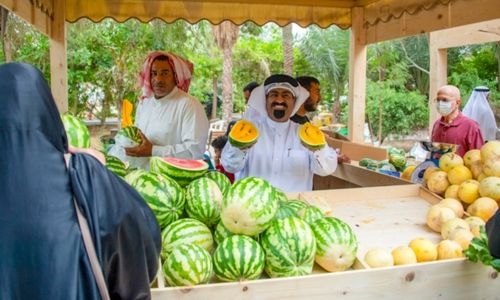 Tenth Bahraini Farmers' Market opens