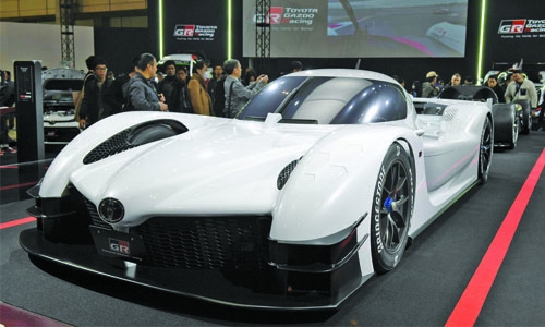 Inside Japan's biggest custom-car show