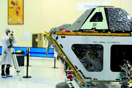 Amazon in talks to buy $9bn satellite telecoms group: report 