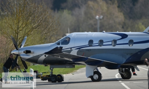 Plane crash kills nine, injures three Plane crash kills nine, injures three