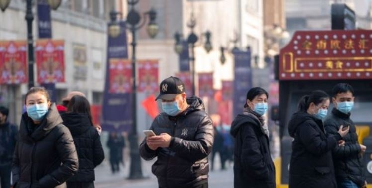 Coronavirus: Companies tell workers 'stay at home' Coronavirus: Companies tell workers 'stay at home'