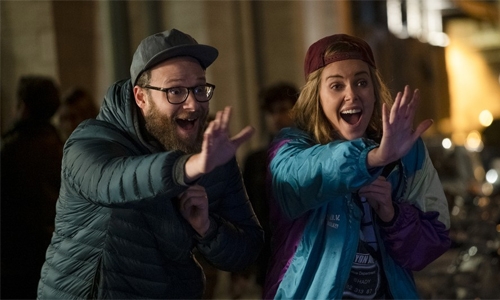 Long Shot : Charlize Theron and Seth Rogen dazzle in unlikely romcom