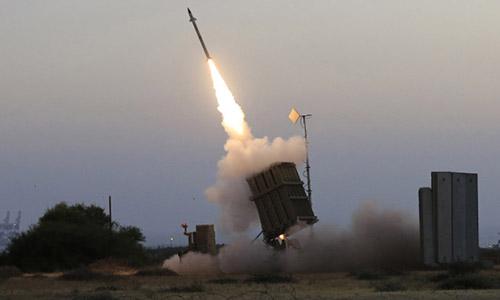 Rocket from Gaza hits Israel Rocket from Gaza hits Israel