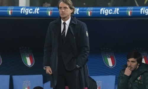 Mancini to stay as Italy coach despite World Cup failure Mancini to stay as Italy coach despite World Cup failure