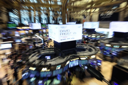 Stock markets diverge awaiting Fed signals as tech sell-off deepens 