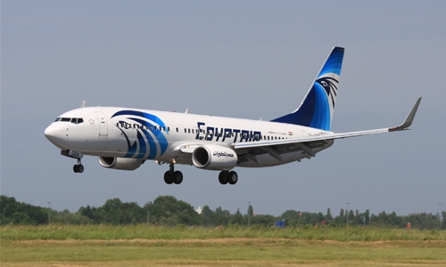 EgyptAir jet lands after bomb threat