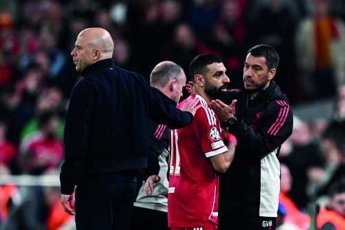 Liverpool suffer Salah blow in chase for Champions League