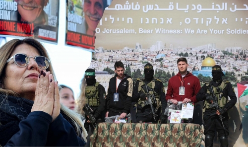 Hamas transfers Israeli hostages to Red Cross in latest Gaza swap Hamas transfers Israeli hostages to Red Cross in latest Gaza swap